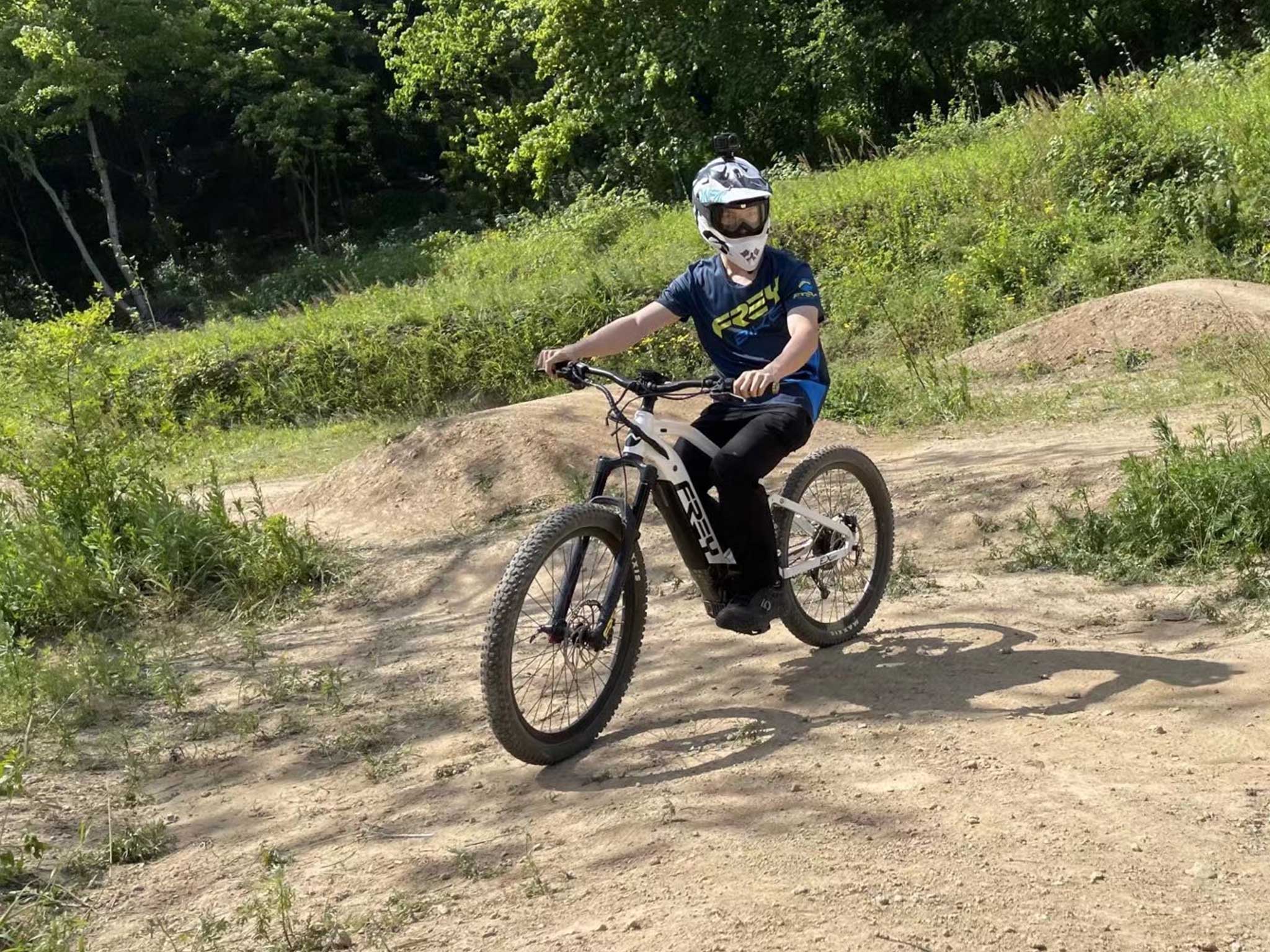 electric mountain bike
