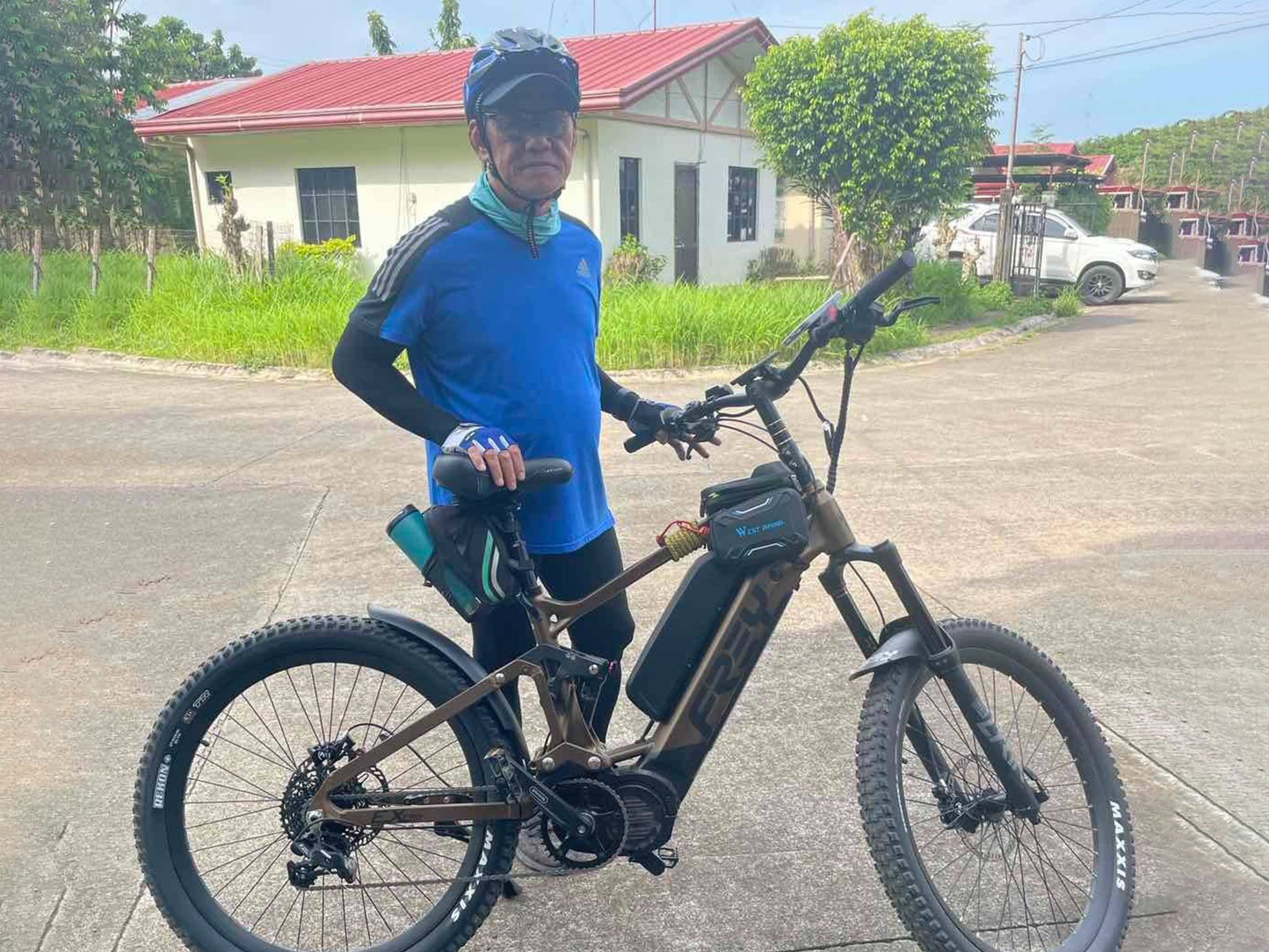electric mountain bike